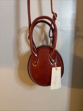 Darling coconut shaped Croc-Embossed Mini Crossbody Bag in red